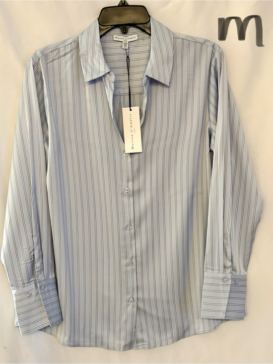 Maison D’Amelie Tops - Maison d’Marlie Light Blue Striped Women’s Button-Front Dress Shirt